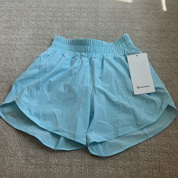 lululemon track that shorts 5” - Picture 1 of 3